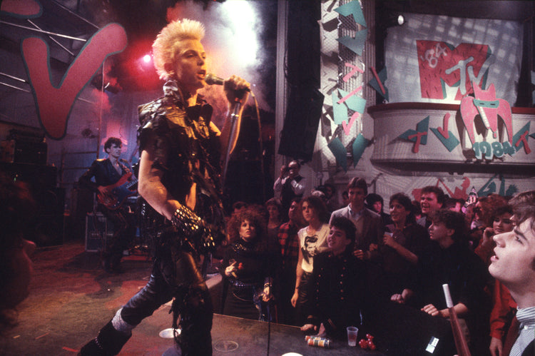 Billy_Idol_MTV_NYE_Wide_1983_200766-25 - Morrison Hotel Gallery