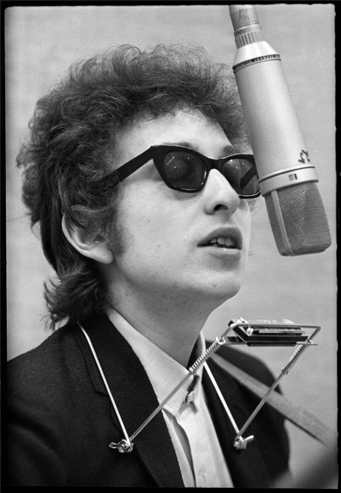 Bob Dylan, New York City, 1965 - Morrison Hotel Gallery