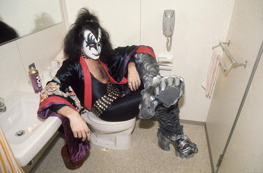 Gene Simmons, Japan, 1977 - Morrison Hotel Gallery