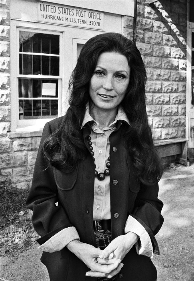 Loretta Lynn, TN, 1973