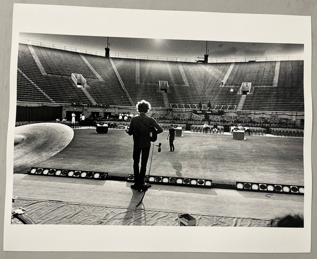 Bob Dylan, Forest Hills Soundcheck, Back, 1965, signed by Daniel Krame