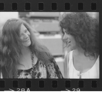 Janis Joplin & Grace Slick, Woodstock, 1969