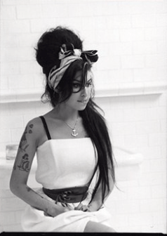 Amy Winehouse by Jacqueline Di Milia - Morrison Hotel Gallery