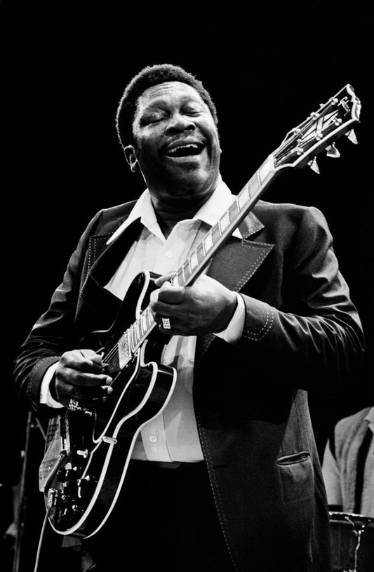BB King, With Guitar Singing, 1974 - Morrison Hotel Gallery