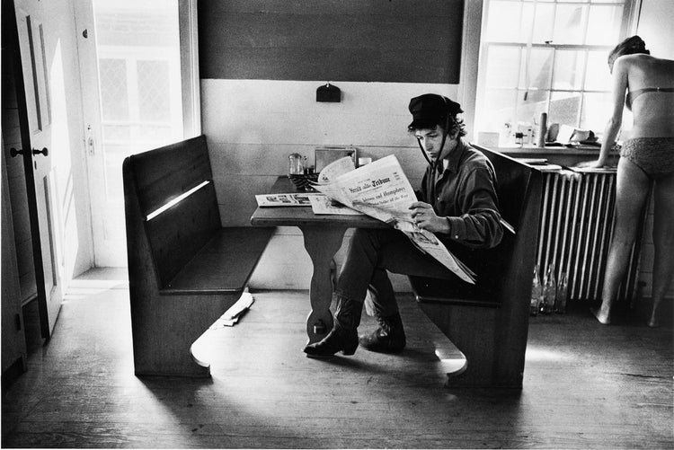 Bob Dylan, Reading Herald Tribune - Morrison Hotel Gallery