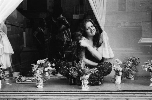 Bonnie Raitt - Morrison Hotel Gallery