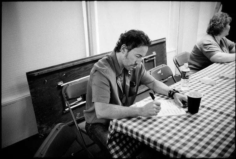 Bruce Springsteen, Writing his setlist, Asbury Park Convention Hall, 2002 - Morrison Hotel Gallery