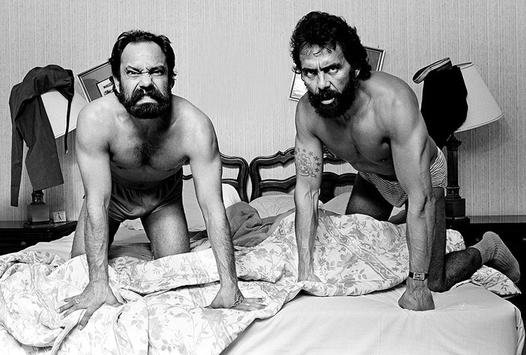 Cheech & Chong (bed) The Plaza Hotel, NYC, 1981 - Morrison Hotel Gallery