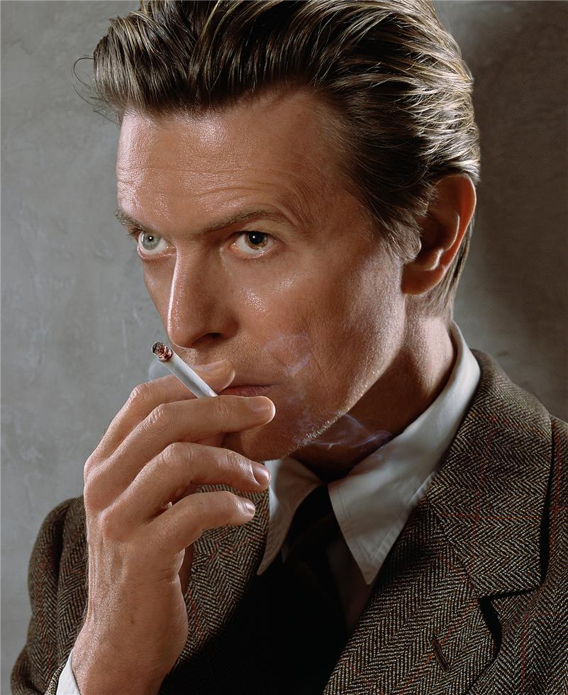 david bowie cigarette photo The glam-defining photographer who captured as Ziggy  HERO David Bowie Smoking Middle Finger