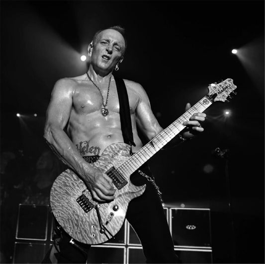 Def Leppard, Phil Collen, Eye Relaxed - Morrison Hotel Gallery