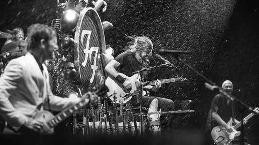 Foo Fighters, The Storm, Quebec City, 2015 - Morrison Hotel Gallery