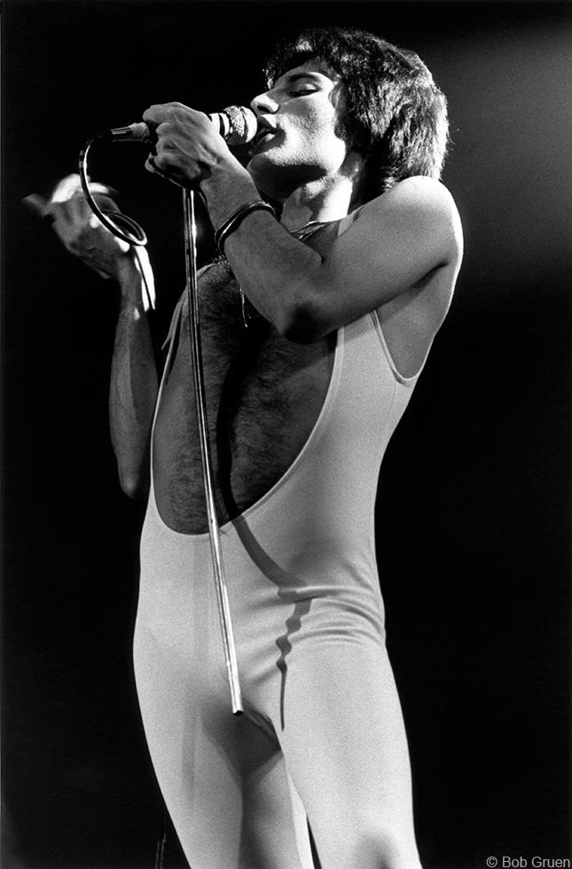 Freddie Mercury, Queen, NYC, 1977 - Morrison Hotel Gallery