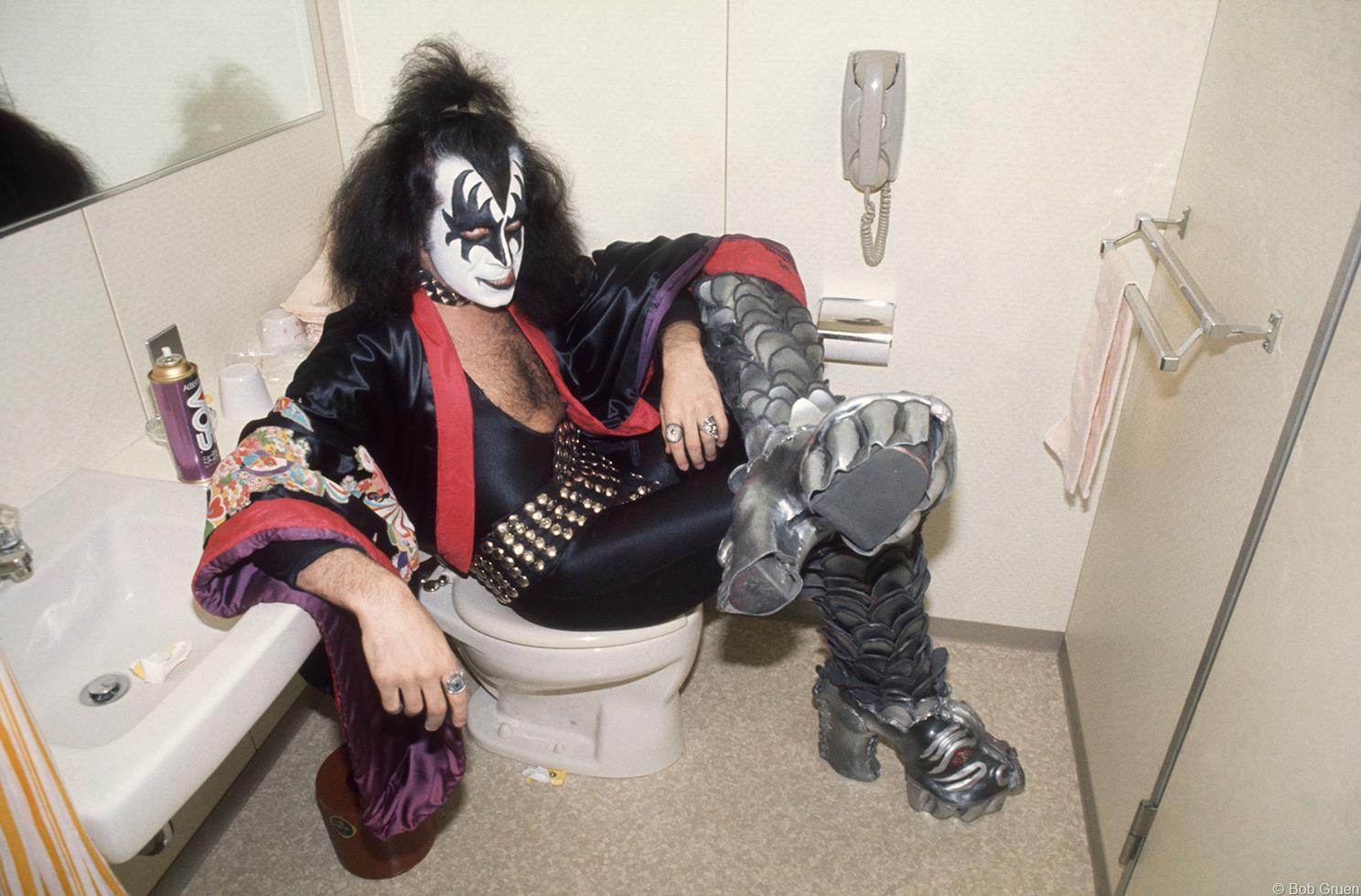 Gene Simmons, Japan, 1977 - Morrison Hotel Gallery