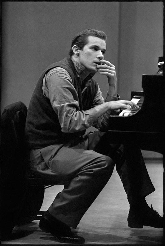 Glenn Gould, New York City, 1963 - Morrison Hotel Gallery