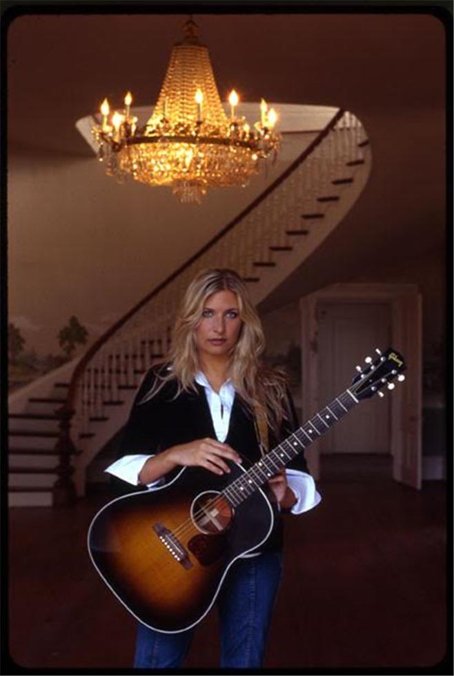 Holly Williams - Morrison Hotel Gallery