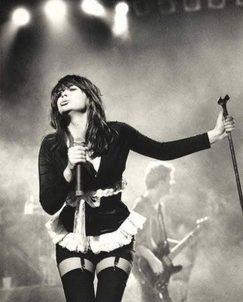 Chrissy Amphlett by Tony Mott