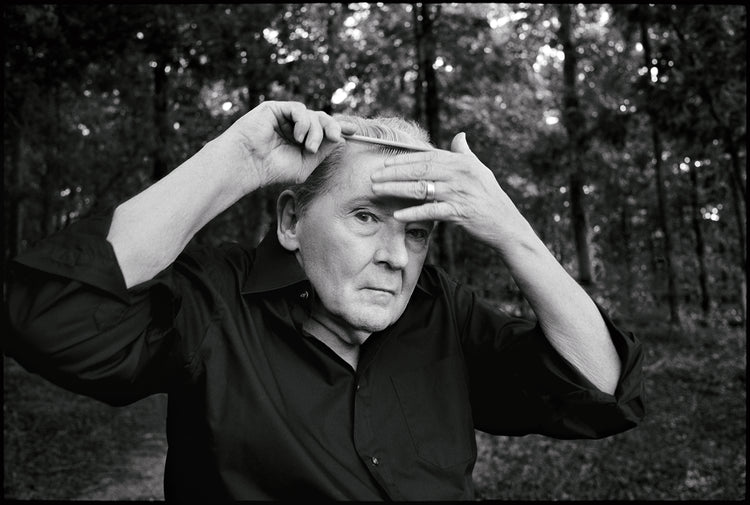 Jerry Lee Lewis combing hair, Nesbit, MS, 2010 - Morrison Hotel Gallery