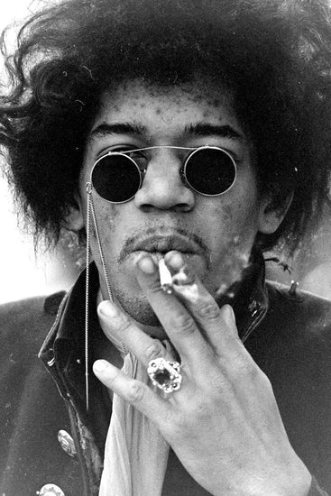 Jimi Hendrix, Smoking, London, 1967 - Morrison Hotel Gallery