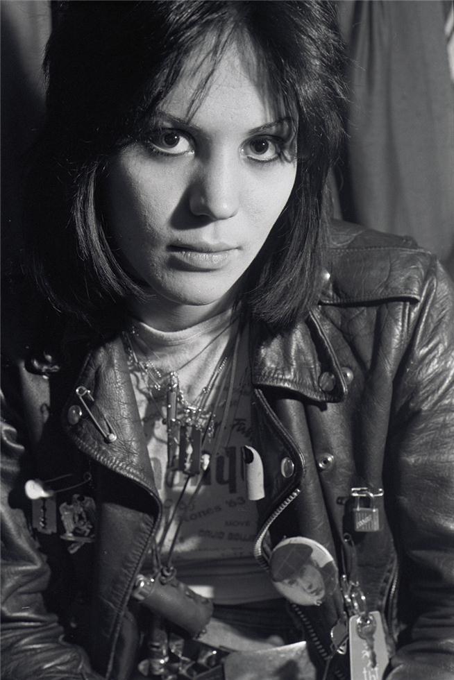 Joan Jett age 16-17 - Morrison Hotel Gallery