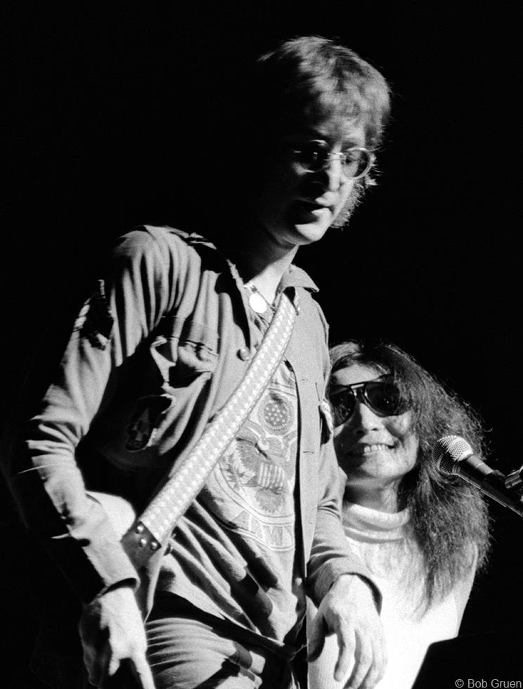 John Lennon & Yoko Ono, NYC, 1972 - Morrison Hotel Gallery