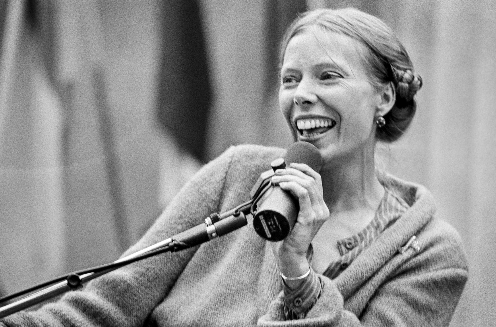 Joni Mitchell, Isle of Wright Festival, Afton Down, England, August 29, 1970. - Morrison Hotel Gallery