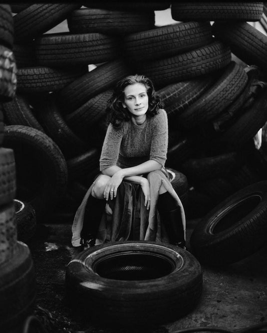 Julia Roberts (BW Tires), NYC, 1998 - Morrison Hotel Gallery