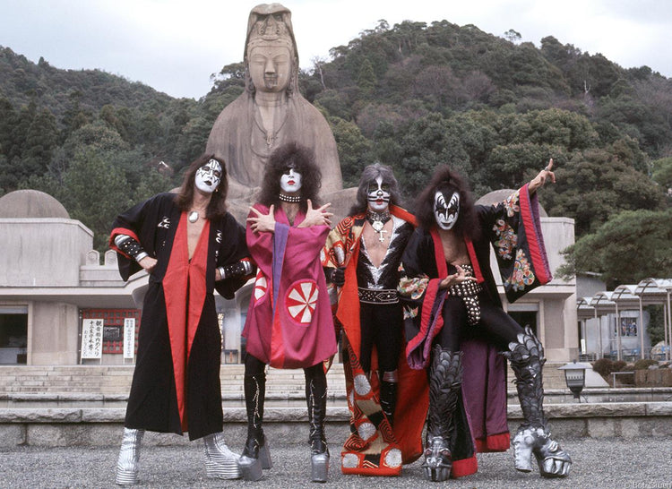 Kiss, Kyoto, Japan, 1977 - Morrison Hotel Gallery