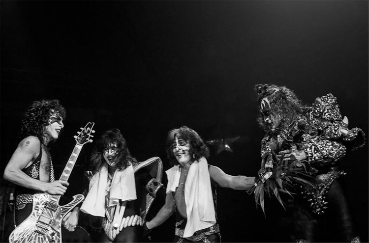 Kiss Performing 1980 - Morrison Hotel Gallery