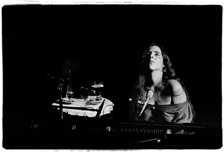 Laura Nyro at Fillmore East, June 1970 - Morrison Hotel Gallery