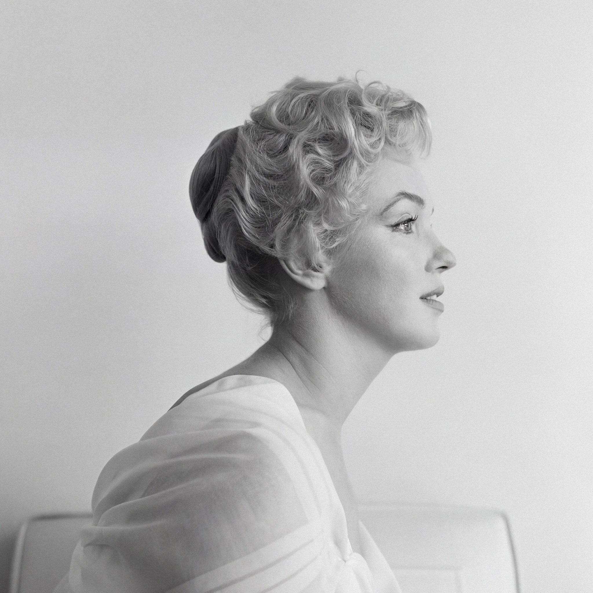 Marilyn Monroe, Graduation Sitting, 1956 - Morrison Hotel Gallery