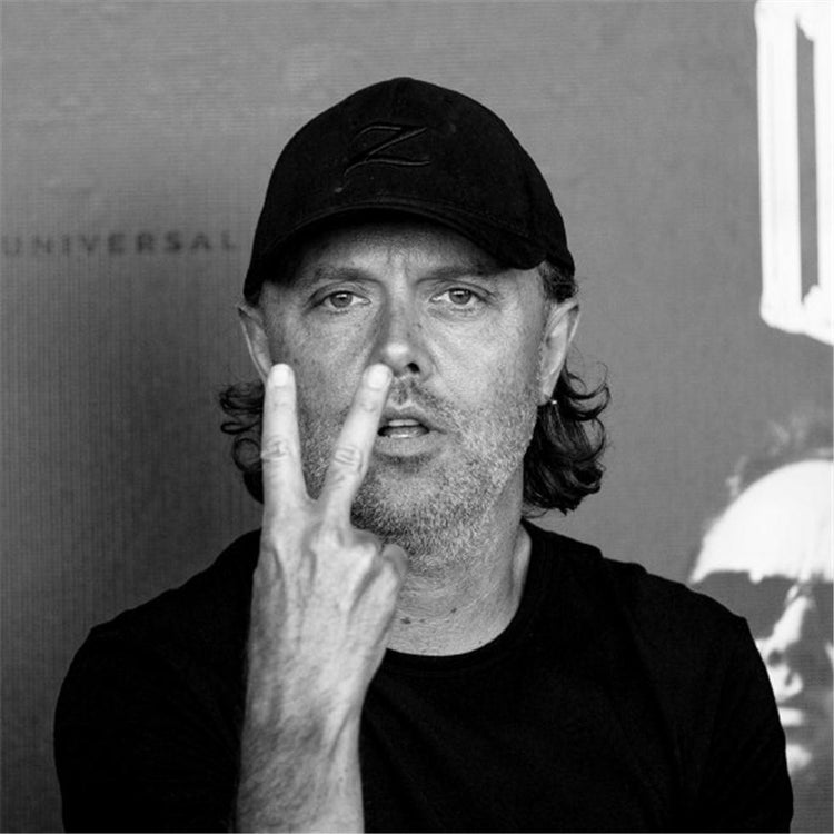 Metallica, Lars Ulrich, Two Fingers - Morrison Hotel Gallery