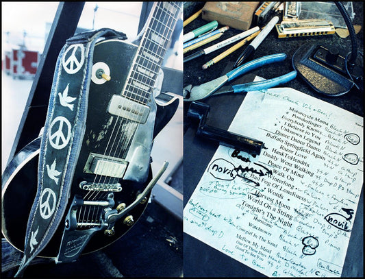 Neil Young's guitar & set list, Seattle, WA, 2000 - Morrison Hotel Gallery