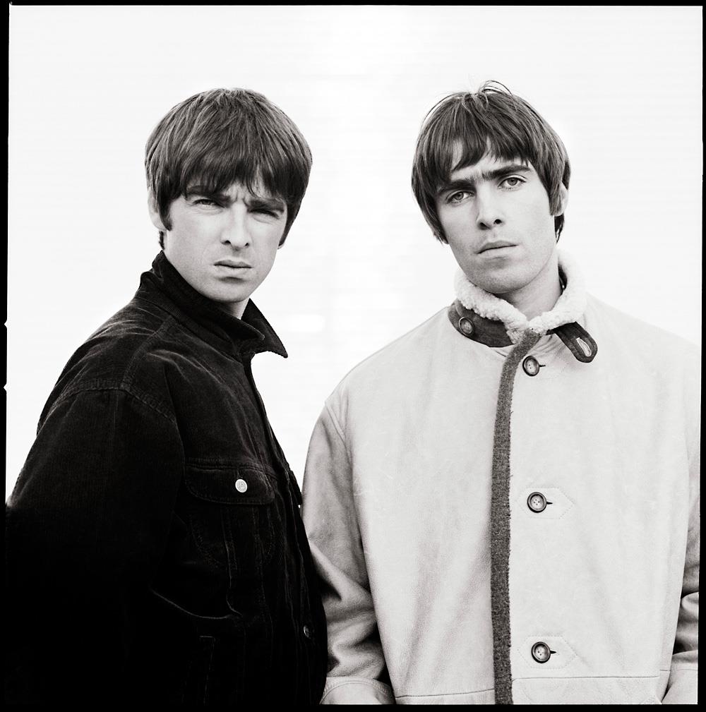 Noel & Liam Gallagher, Oasis, London, 1995 - Morrison Hotel Gallery