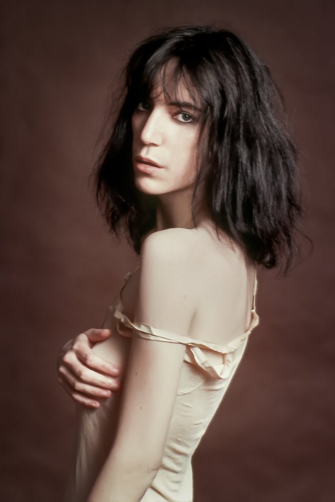 Patti Smith, 1977 - Morrison Hotel Gallery