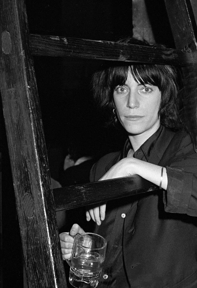 Patti Smith, 1977 - Morrison Hotel Gallery