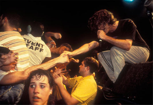 Pearl Jam, Eddie Vedder, Reaching Out to Fans - Morrison Hotel Gallery