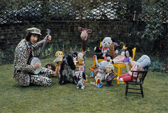 Pete Townshend and Towser, Twickenham, London, 1971 - Morrison Hotel Gallery