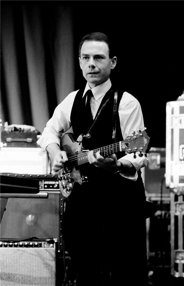 Robert Fripp, King Crimson, 1981 - Morrison Hotel Gallery
