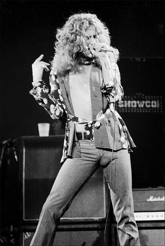 Robert Plant of Led Zeppelin, New York City 1975 - Morrison Hotel Gallery