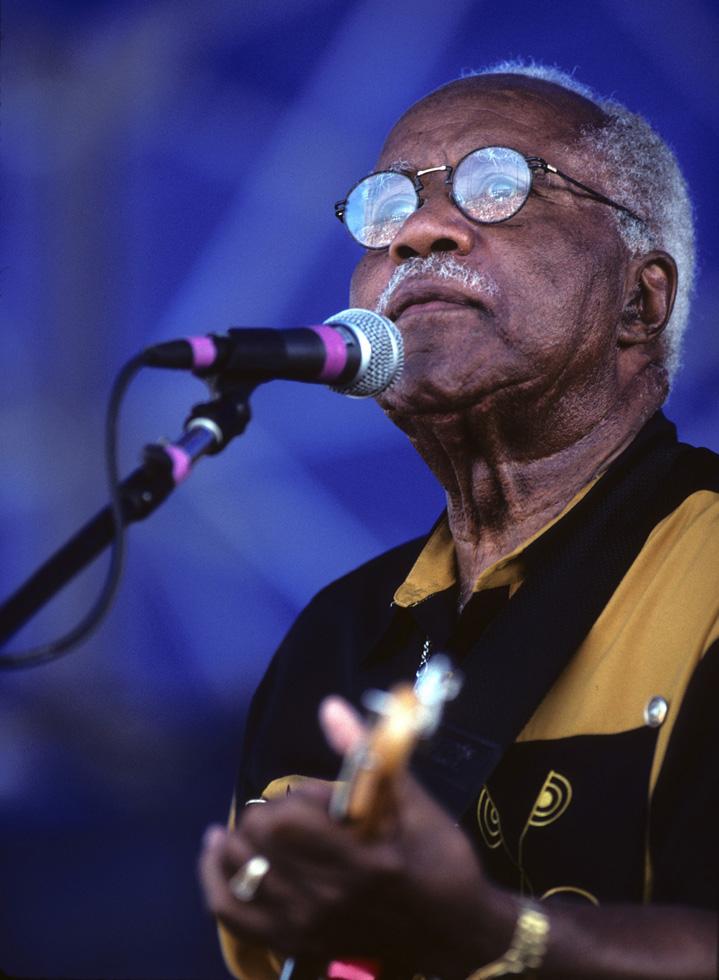 Roebuck “Pops” Staples, Newport, RI, 1995 - Morrison Hotel Gallery