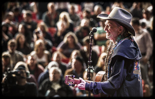 Willie Nelson, Mountain View, CA, 2016 - Morrison Hotel Gallery
