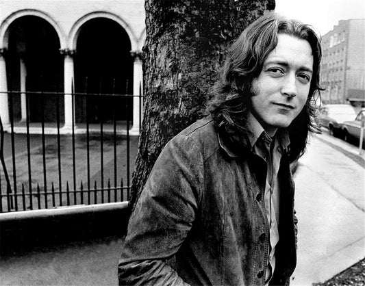 Rory Gallagher,  in Dublin city 1983